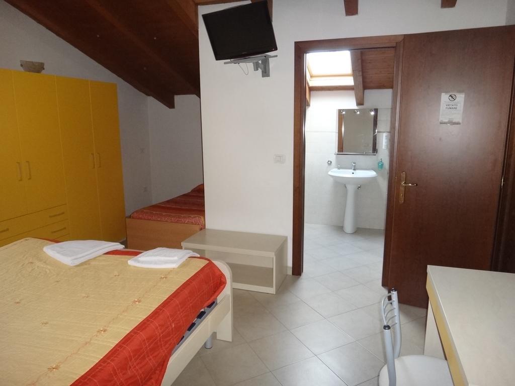 Agriturismo San Valentino Castellarano Стая снимка
